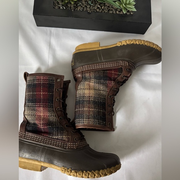 L.L. BEAN PLAID SHEARLING LINED LACE UP DUCK BOOTS LEATHER UPPER SZ 8M - Picture 9 of 13